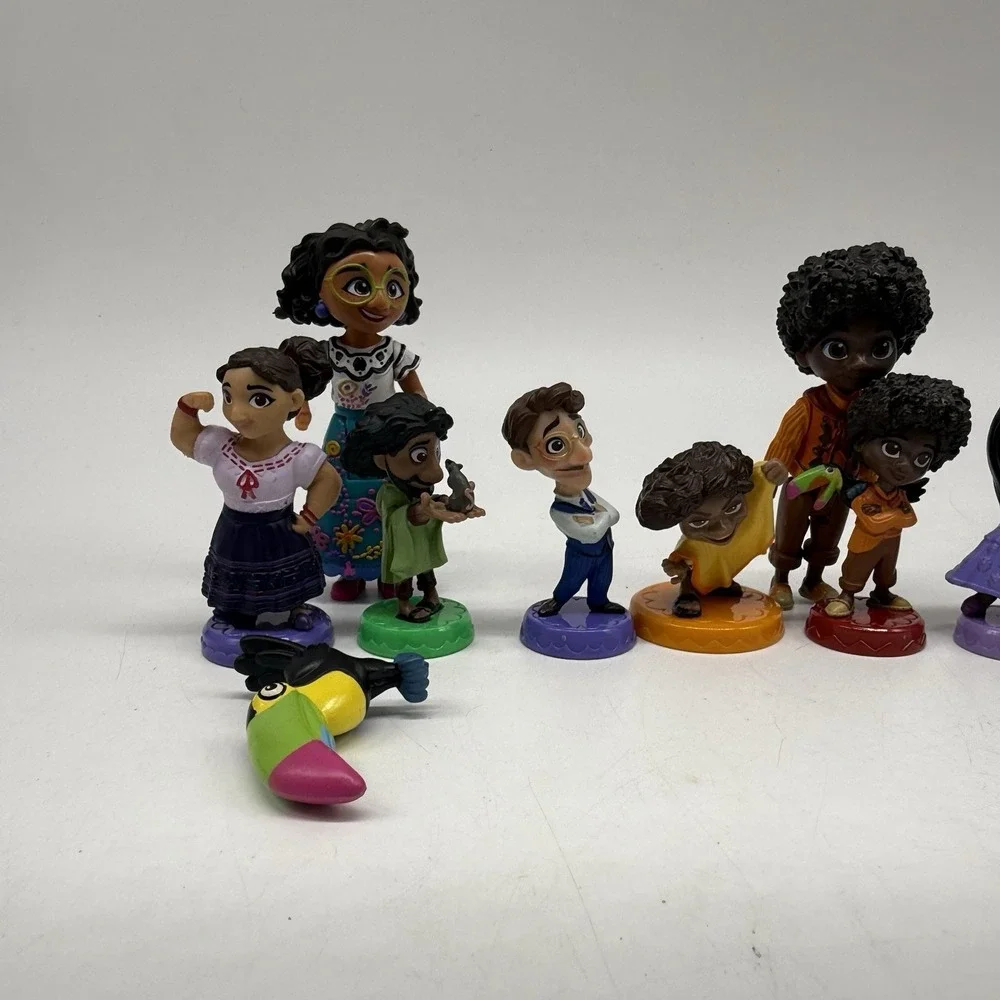 Disney Encanto Characters Mini Figures Dolls Cake Toppers Mixed Lot
